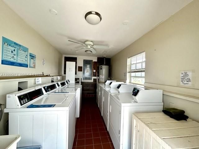 1520 Mckinley St 206E, Hollywood, FL 33020