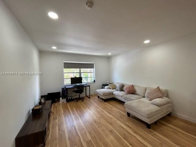 1520 Mckinley St 206E, Hollywood, FL 33020