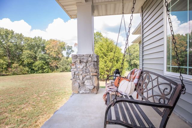 1125 Honeysuckle Street, Lowell, AR 72745