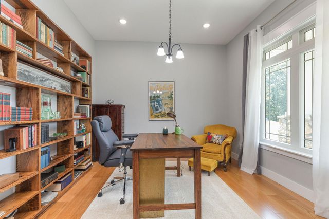 1125 Honeysuckle Street, Lowell, AR 72745