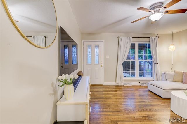 2127 Gladiator Drive, Fenton, MO 63026