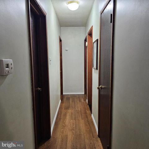 134 BILLINGS AVE, Paulsboro, NJ 08066