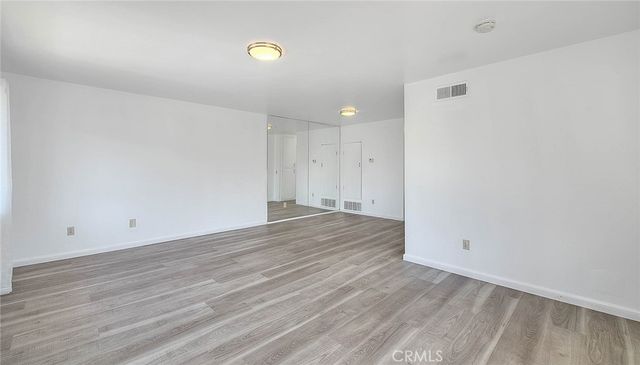 1104 S Mantle Lane 28D, Santa Ana, CA 92705