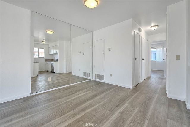 1104 S Mantle Lane 28D, Santa Ana, CA 92705