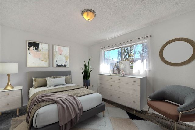 1104 S Mantle Lane 28D, Santa Ana, CA 92705