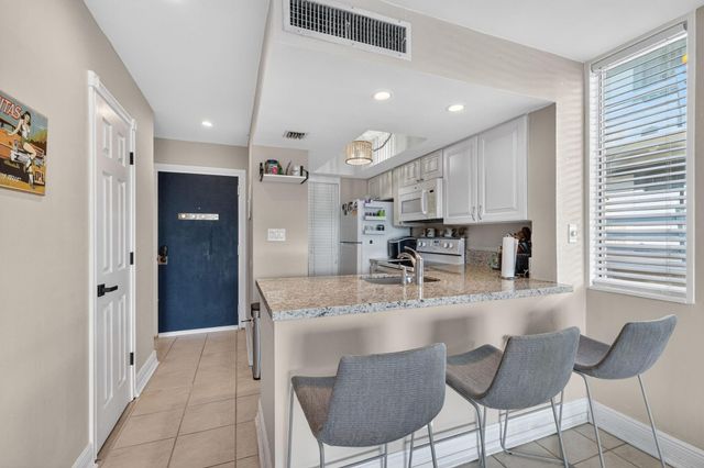 1531 SE 15th Street 6, Fort Lauderdale, FL 33316