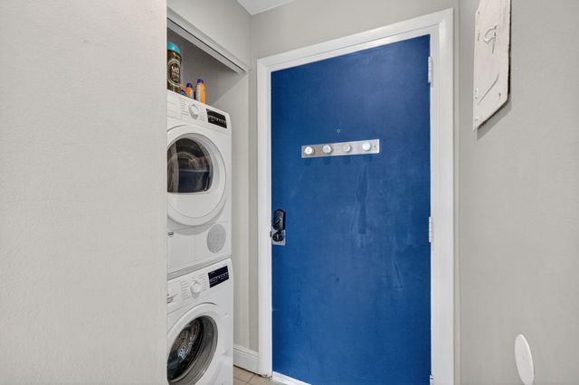 1531 SE 15th Street 6, Fort Lauderdale, FL 33316