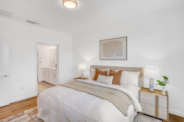 229 Orbit Way, Mountain View, CA 94043