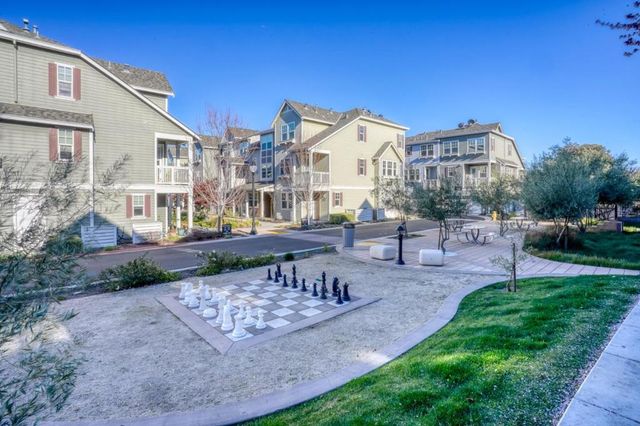 229 Orbit Way, Mountain View, CA 94043