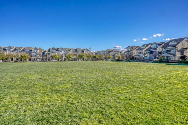 229 Orbit Way, Mountain View, CA 94043