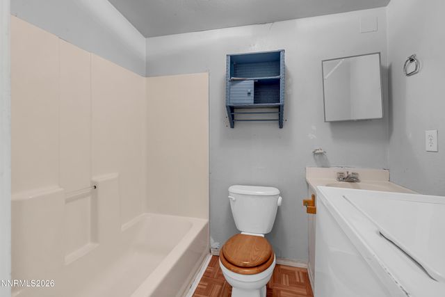 170 Heritage Drive, Sun Valley, NV 89433