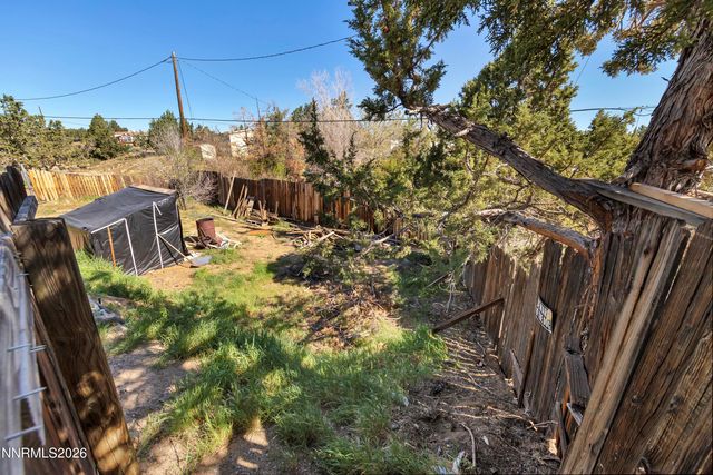 170 Heritage Drive, Sun Valley, NV 89433