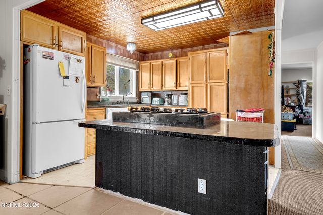170 Heritage Drive, Sun Valley, NV 89433
