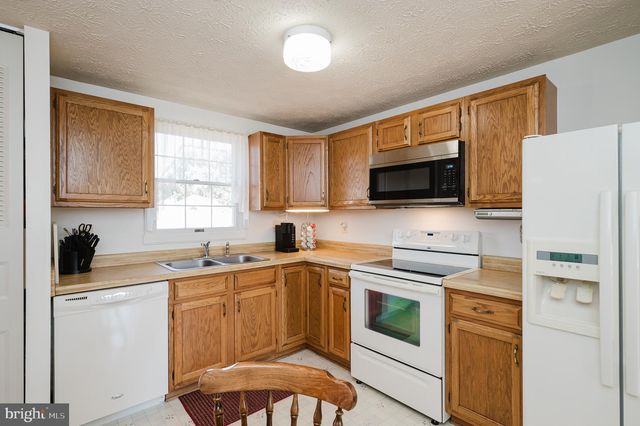 10 MELANIE CT, Baltimore, MD 21234