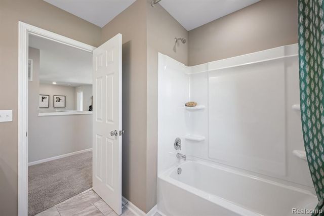 34433 Sandpiper Court, Chesterfield, MI 48047