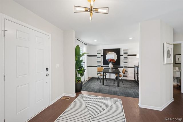 34433 Sandpiper Court, Chesterfield, MI 48047