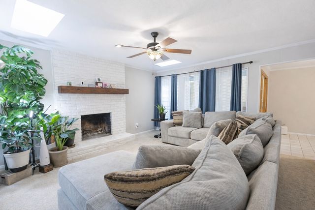 6209 Trail Lake Drive, Fort Worth, TX 76133