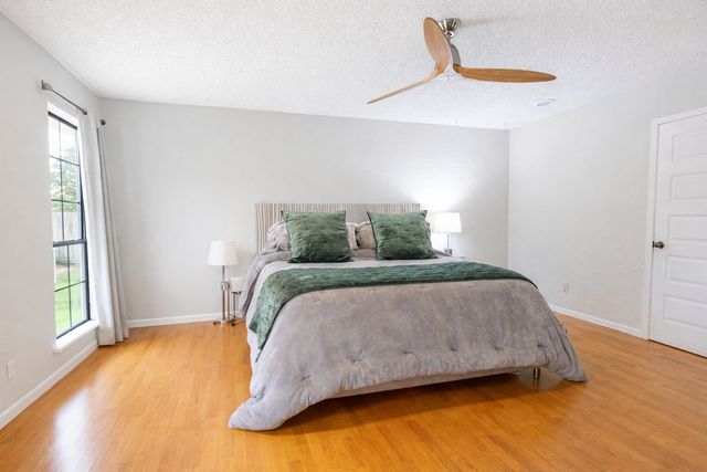 6209 Trail Lake Drive, Fort Worth, TX 76133