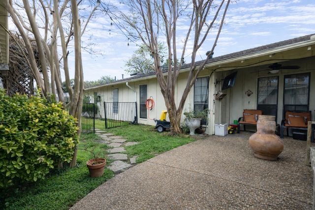 6209 Trail Lake Drive, Fort Worth, TX 76133
