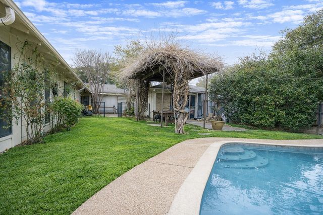 6209 Trail Lake Drive, Fort Worth, TX 76133