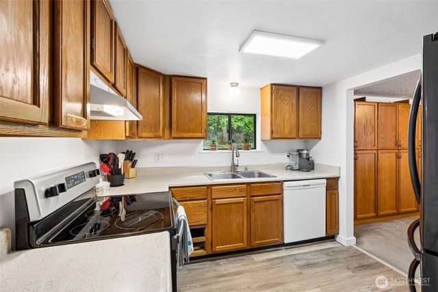 18905 8th Avenue E, Spanaway, WA 98387
