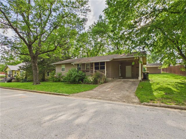804 N Robinson, Harrison, AR 72601