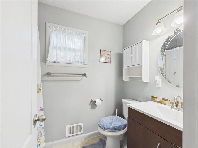 804 N Robinson, Harrison, AR 72601