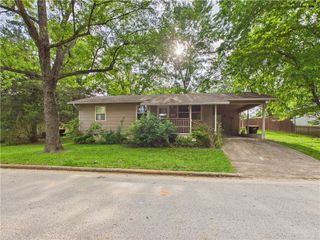 804 N Robinson, Harrison, AR 72601