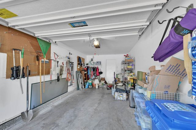 29 Lake Forest Drive, Burlington, VT 05401
