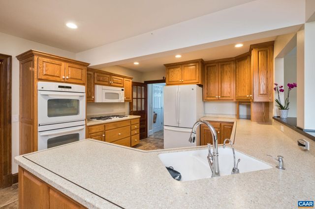 295 FAIRGROUND RD, Madison, VA 22727