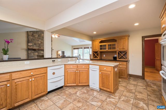 295 FAIRGROUND RD, Madison, VA 22727