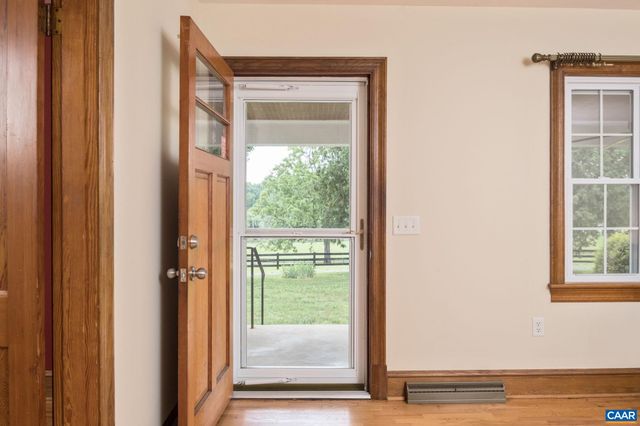 295 FAIRGROUND RD, Madison, VA 22727