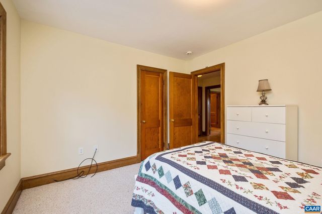 295 FAIRGROUND RD, Madison, VA 22727