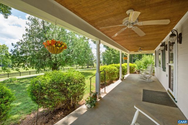 295 FAIRGROUND RD, Madison, VA 22727