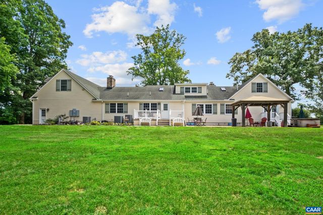 295 FAIRGROUND RD, Madison, VA 22727