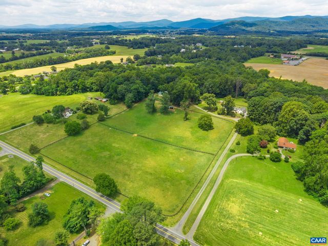 295 FAIRGROUND RD, Madison, VA 22727