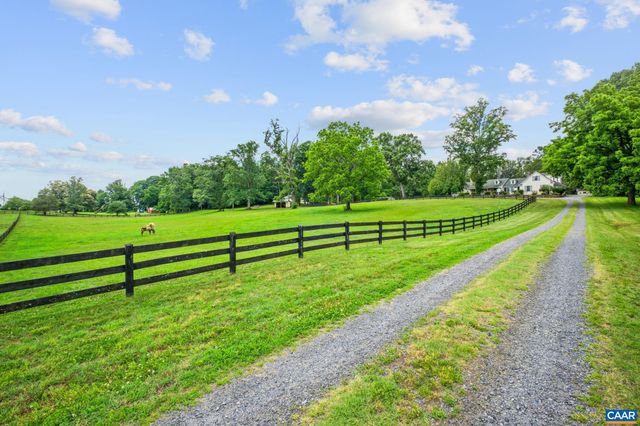 295 FAIRGROUND RD, Madison, VA 22727
