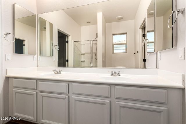 17988 W ROMA Avenue, Goodyear, AZ 85395