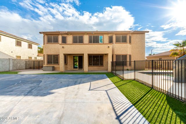17988 W ROMA Avenue, Goodyear, AZ 85395