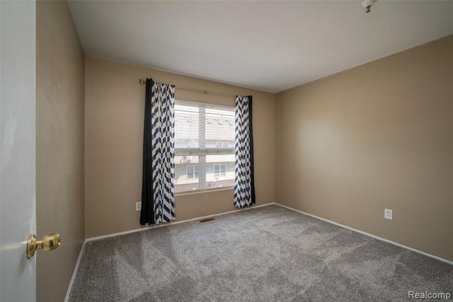 15650 Stone Crossing Drive, Southfield, MI 48075