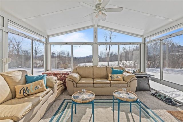 19 Dubois Drive, South Burlington, VT 05403