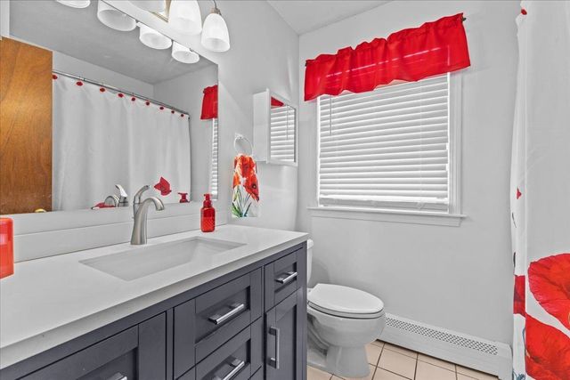 19 Dubois Drive, South Burlington, VT 05403