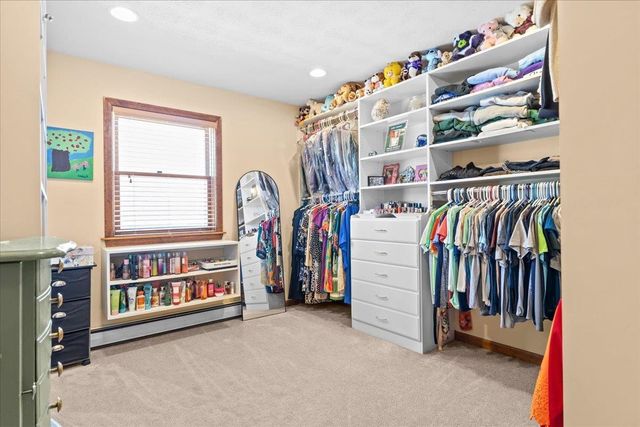 19 Dubois Drive, South Burlington, VT 05403