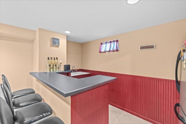 19 Dubois Drive, South Burlington, VT 05403