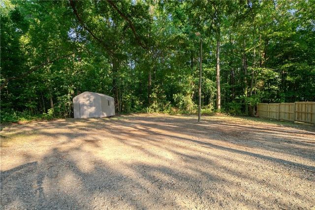 4502 Summit Avenue, Greensboro, NC 27405