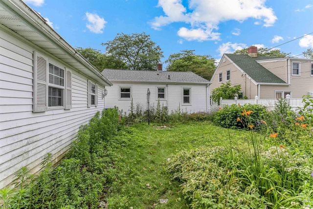 910 WILSON AVENUE, Green Bay, WI 54303