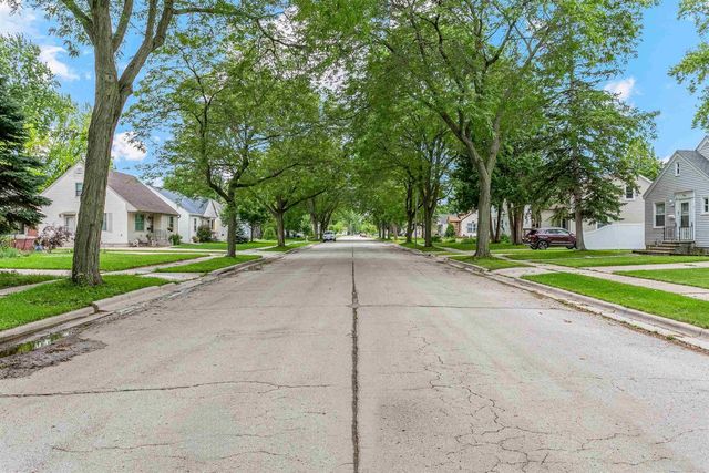 910 WILSON AVENUE, Green Bay, WI 54303