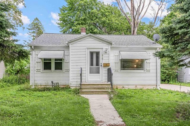 910 WILSON AVENUE, Green Bay, WI 54303