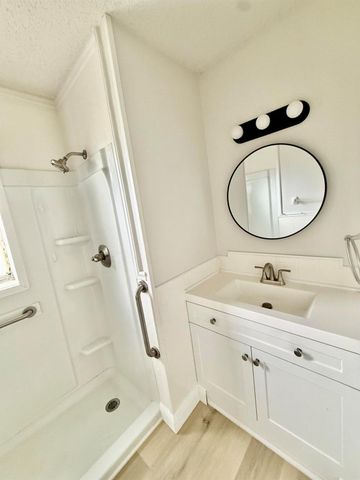 520 NW Azalea Avenue, Port St Lucie, FL 34983