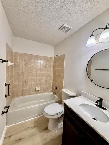 520 NW Azalea Avenue, Port St Lucie, FL 34983